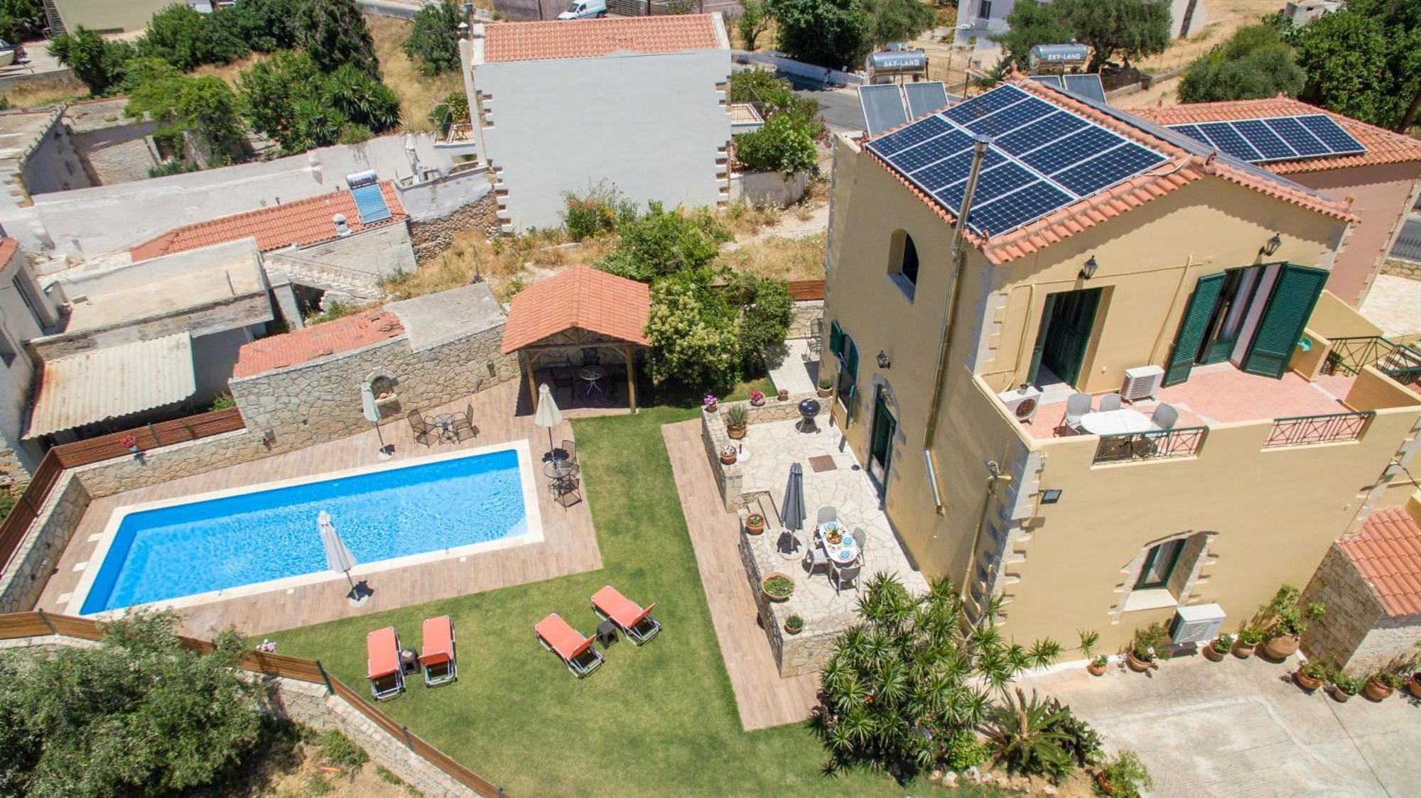 Skandalis Apartments With Pool Chorafakia Exteriér fotografie