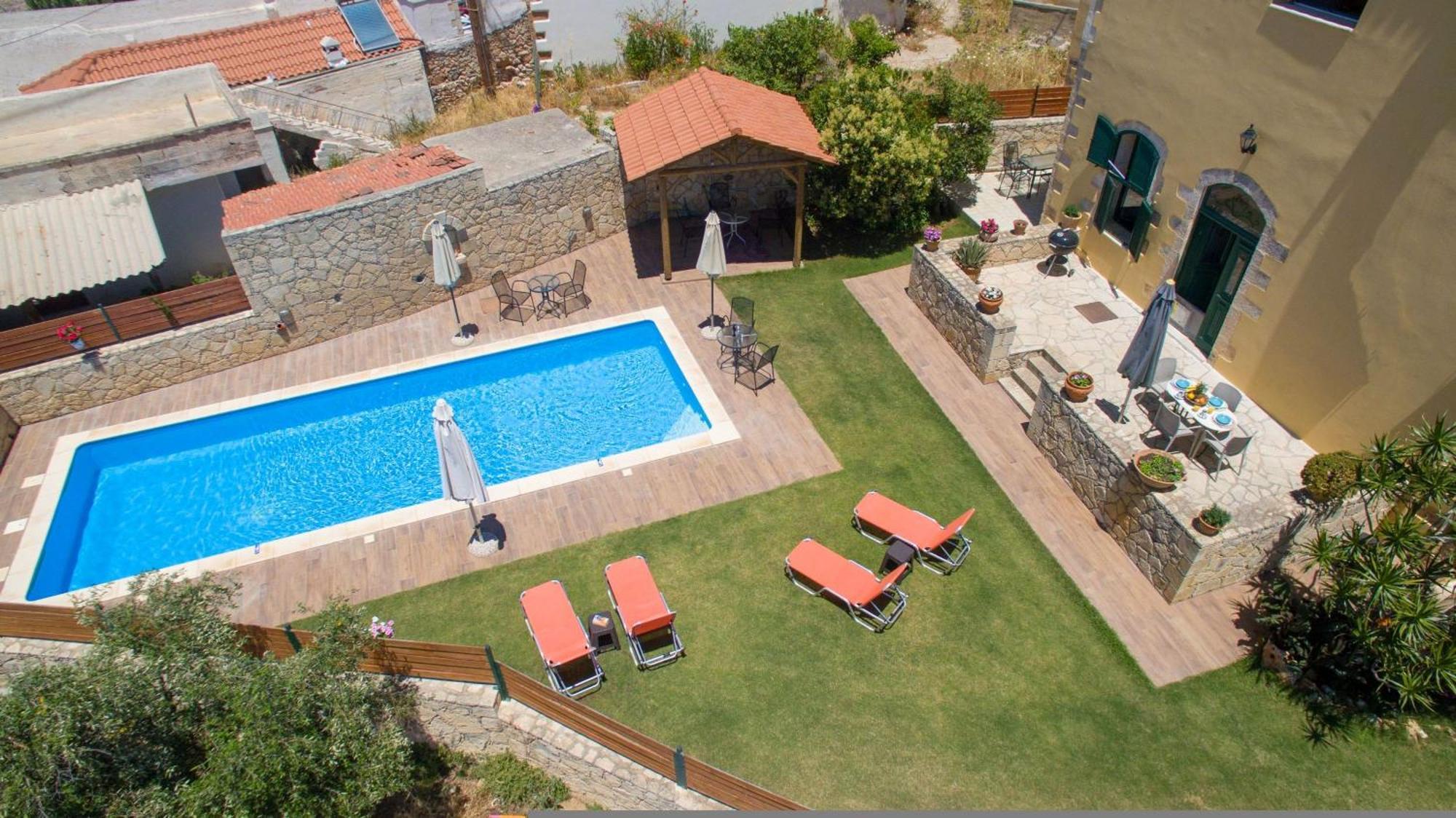 Skandalis Apartments With Pool Chorafakia Exteriér fotografie